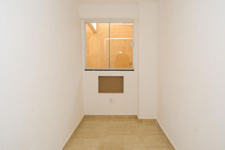 Escritório de kitnet/studio para alugar com 2 quartos, 65m² em Vila Emil, Mesquita