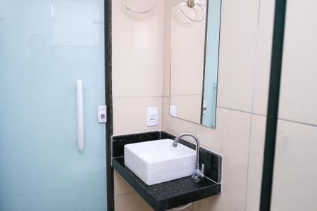 Studio para alugar com 65m², 2 quartos e sem vaga Studio para alugar com 65m², 2 quartos e sem vagaBanheiro