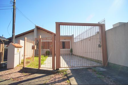 Casa à venda com 75m², 3 quartos e 2 vagasFachada