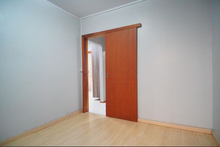 Casa à venda com 75m², 3 quartos e 2 vagasQuarto 1