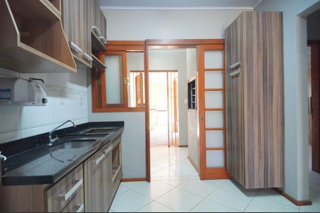 Casa à venda com 75m², 3 quartos e 2 vagasCozinha