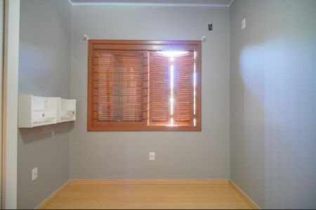 Casa à venda com 75m², 3 quartos e 2 vagasQuarto 2