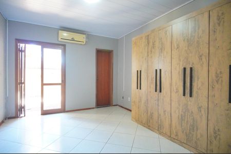 Casa à venda com 75m², 3 quartos e 2 vagasSuíte