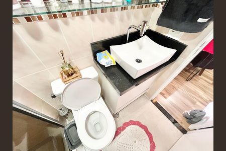Apartamento à venda com 74m², 3 quartos e 2 vagasBanheiro da Suíte 3