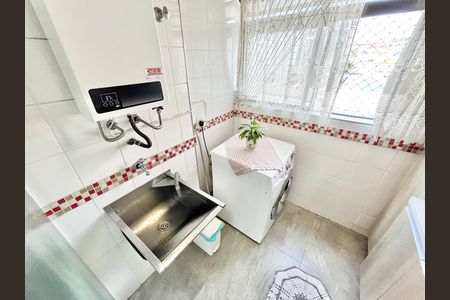 Apartamento à venda com 74m², 3 quartos e 2 vagasÁrea de Serviço