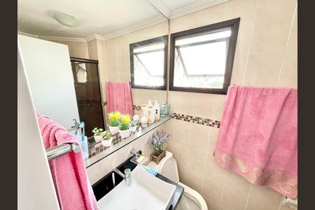 Apartamento à venda com 74m², 3 quartos e 2 vagasBanheiro da Suíte 1/2
