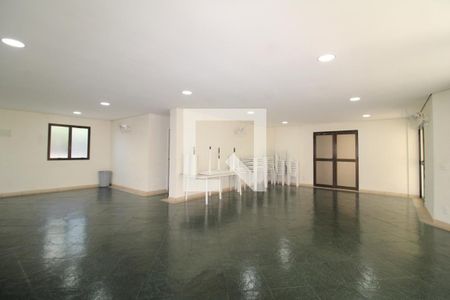 Apartamento à venda com 74m², 3 quartos e 2 vagasÁrea comum