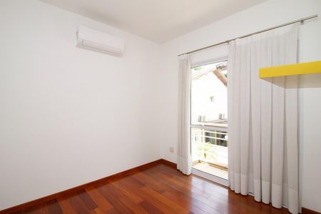 Casa de condomínio à venda com 470m², 4 quartos e 6 vagas Casa de condomínio à venda com 470m², 4 quartos e 6 vagasFoto 63