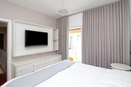 Casa de condomínio à venda com 470m², 4 quartos e 6 vagas Casa de condomínio à venda com 470m², 4 quartos e 6 vagasFoto 54