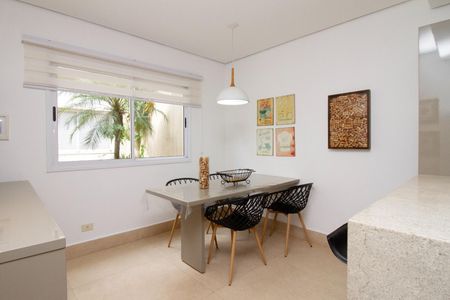 Casa de condomínio à venda com 470m², 4 quartos e 6 vagas Casa de condomínio à venda com 470m², 4 quartos e 6 vagasFoto 23