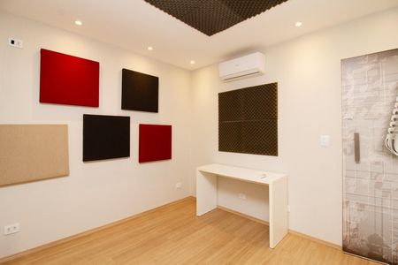 Casa de condomínio à venda com 470m², 4 quartos e 6 vagas Casa de condomínio à venda com 470m², 4 quartos e 6 vagasFoto 29