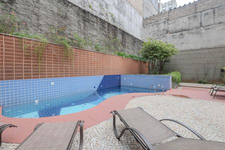 Apartamento para alugar com 40m², 2 quartos e 1 vaga Apartamento para alugar com 40m², 2 quartos e 1 vagaÁrea comum - Piscina