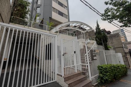 Apartamento para alugar com 40m², 2 quartos e 1 vaga Apartamento para alugar com 40m², 2 quartos e 1 vagaFachada