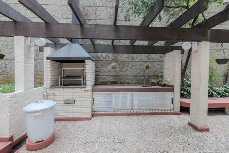 Apartamento para alugar com 40m², 2 quartos e 1 vaga Apartamento para alugar com 40m², 2 quartos e 1 vagaÁrea comum - Churrasqueira