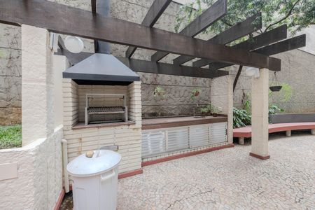 Apartamento para alugar com 40m², 2 quartos e 1 vaga Apartamento para alugar com 40m², 2 quartos e 1 vagaÁrea comum - Churrasqueira