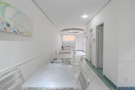 Apartamento para alugar com 40m², 2 quartos e 1 vaga Apartamento para alugar com 40m², 2 quartos e 1 vagaÁrea comum - Salão de festas