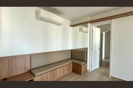 Apartamento para alugar com 70m², 2 quartos e 1 vaga