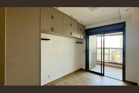 Apartamento para alugar com 70m², 2 quartos e 1 vaga Apartamento para alugar com 70m², 2 quartos e 1 vagaSuite