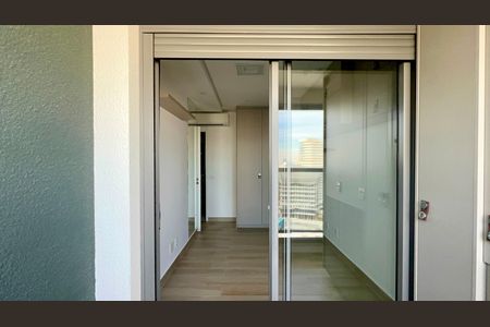 Apartamento para alugar com 70m², 2 quartos e 1 vaga Apartamento para alugar com 70m², 2 quartos e 1 vagaVaranda da Suite