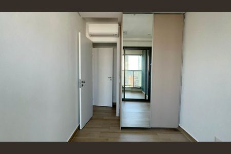 Apartamento para alugar com 70m², 2 quartos e 1 vaga Apartamento para alugar com 70m², 2 quartos e 1 vagaQuarto