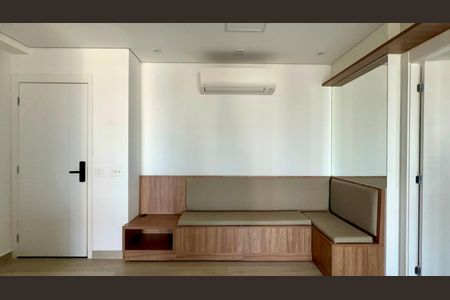 Apartamento para alugar com 70m², 2 quartos e 1 vaga