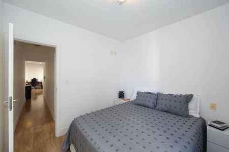 Apartamento à venda com 78m², 2 quartos e 2 vagas Apartamento à venda com 78m², 2 quartos e 2 vagasQUARTO2