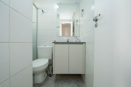 Apartamento à venda com 78m², 2 quartos e 2 vagas Apartamento à venda com 78m², 2 quartos e 2 vagasBANHEIRO1