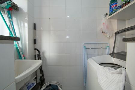 Apartamento à venda com 78m², 2 quartos e 2 vagas Apartamento à venda com 78m², 2 quartos e 2 vagasAREA DE SERVICO