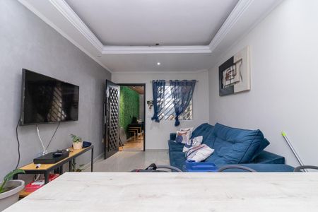Casa à venda com 126m², 2 quartos e 2 vagas Casa à venda com 126m², 2 quartos e 2 vagasSala