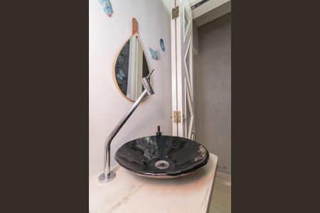 Casa à venda com 126m², 2 quartos e 2 vagas