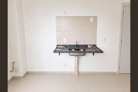 Cozinha de apartamento para alugar com 2 quartos, 37m² em Limão, São Paulo