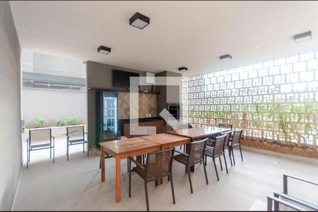 Apartamento à venda com 37m², 2 quartos e sem vagaÁrea externa