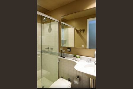 Apartamento para alugar com 91m², 2 quartos e 1 vaga Apartamento para alugar com 91m², 2 quartos e 1 vagaBanheiro