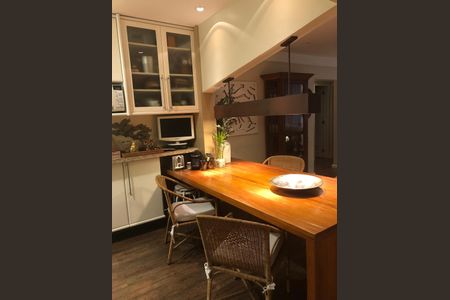 Apartamento para alugar com 91m², 2 quartos e 1 vaga Apartamento para alugar com 91m², 2 quartos e 1 vagaCozinha