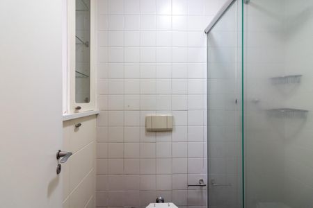 Apartamento para alugar com 82m², 2 quartos e 2 vagas Apartamento para alugar com 82m², 2 quartos e 2 vagasBanheiro da Suíte 1