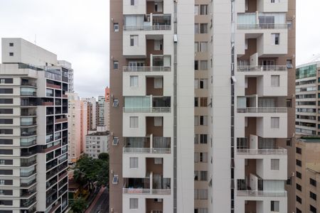Apartamento para alugar com 82m², 2 quartos e 2 vagas Apartamento para alugar com 82m², 2 quartos e 2 vagasVista da Sala