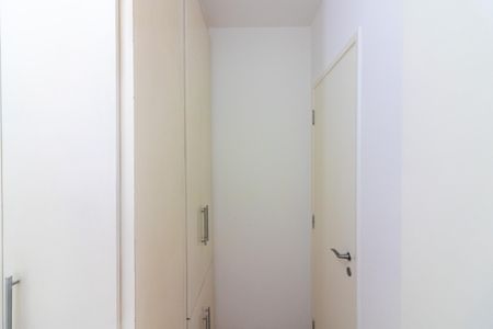 Apartamento para alugar com 82m², 2 quartos e 2 vagas Apartamento para alugar com 82m², 2 quartos e 2 vagasCloset
