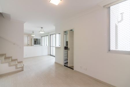 Sala de apartamento para alugar com 2 quartos, 82m² em Moema, São Paulo