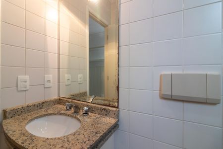 Apartamento para alugar com 82m², 2 quartos e 2 vagas Apartamento para alugar com 82m², 2 quartos e 2 vagasBanheiro da Suíte 2