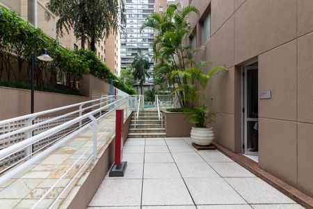 Apartamento para alugar com 82m², 2 quartos e 2 vagas Apartamento para alugar com 82m², 2 quartos e 2 vagasÁrea comum