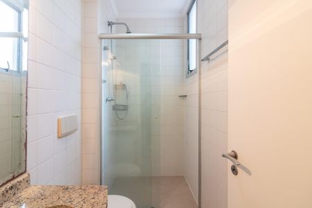 Apartamento para alugar com 82m², 2 quartos e 2 vagas Apartamento para alugar com 82m², 2 quartos e 2 vagasBanheiro da Suíte 2