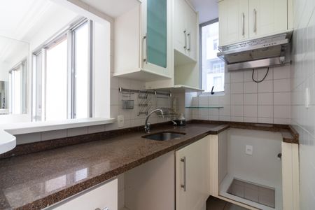 Apartamento para alugar com 82m², 2 quartos e 2 vagas Apartamento para alugar com 82m², 2 quartos e 2 vagasCozinha
