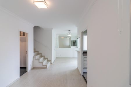 Apartamento para alugar com 82m², 2 quartos e 2 vagas Apartamento para alugar com 82m², 2 quartos e 2 vagasSala