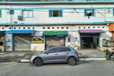 Casa para alugar com 60m², 0 quarto e 1 vaga Casa para alugar com 60m², 0 quarto e 1 vagaFachada