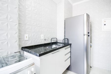 Apartamento à venda com 60m², 2 quartos e 1 vaga Apartamento à venda com 60m², 2 quartos e 1 vagaCozinha e Área de Serviço