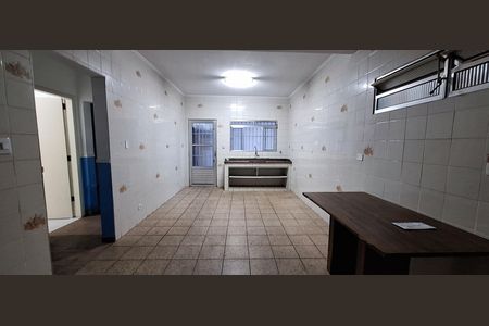 Casa para alugar com 90m², 2 quartos e 1 vaga Casa para alugar com 90m², 2 quartos e 1 vagaCozinha