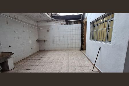 Casa para alugar com 90m², 2 quartos e 1 vaga Casa para alugar com 90m², 2 quartos e 1 vagaQuintal