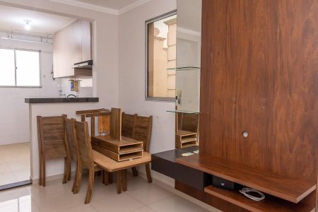 Apartamento para alugar com 70m², 2 quartos e 1 vaga Apartamento para alugar com 70m², 2 quartos e 1 vagaSala