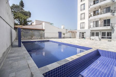 Apartamento à venda com 60m², 2 quartos e 1 vaga Apartamento à venda com 60m², 2 quartos e 1 vagapiscina_2
