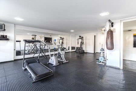 Apartamento à venda com 60m², 2 quartos e 1 vaga Apartamento à venda com 60m², 2 quartos e 1 vagaacademia_2